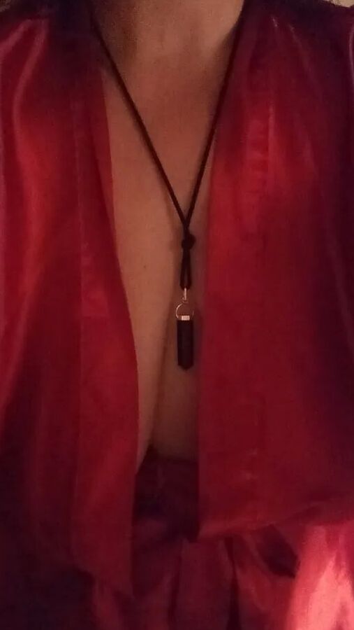 Big Titted MILF photo gallery