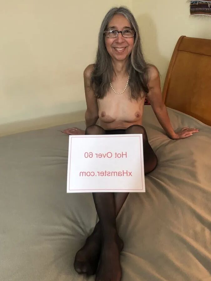 Sub Sarah Loves Her Dom