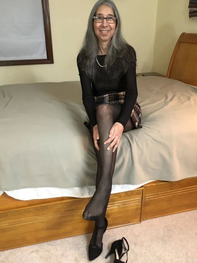 Sub Sarah Loves Her Dom