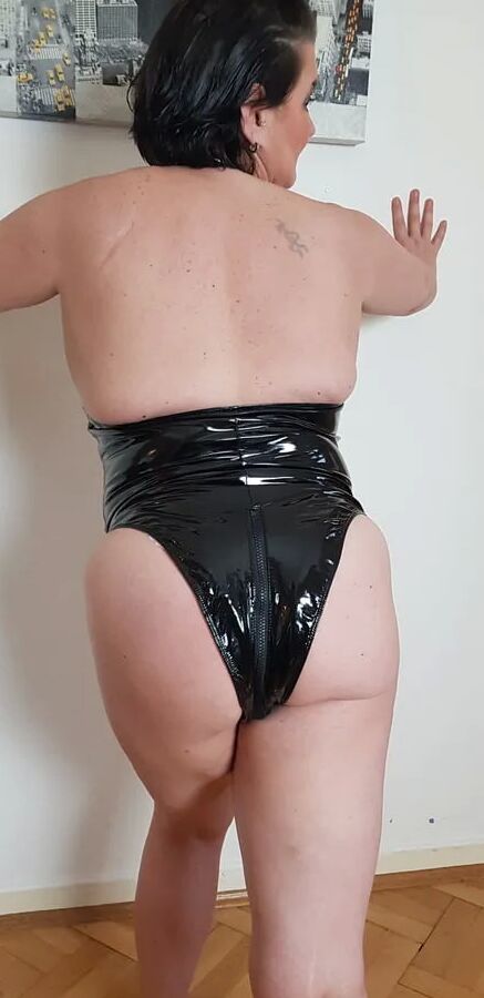 Sexy Sandy. Amatuerwoman from Germany