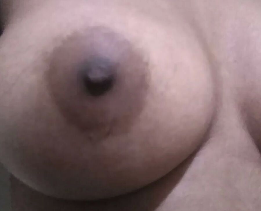 Big Boobs & Pussy bitch