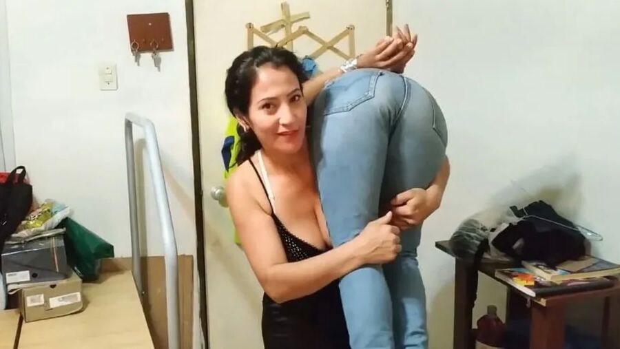 Cleaning Stepmom's Dirty Panties With Her Mouth!