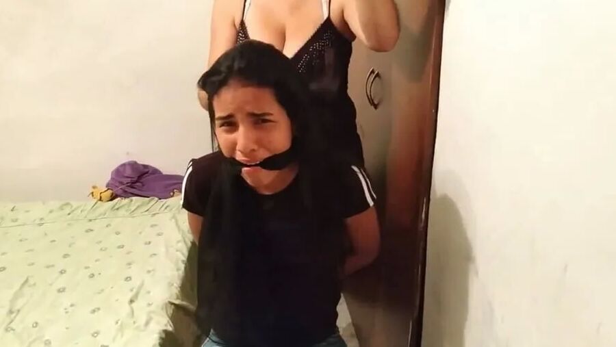 Cleaning Stepmom's Dirty Panties With Her Mouth!