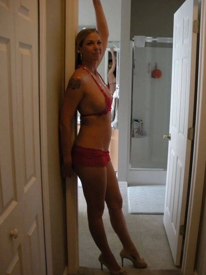 Hot wife in red lingerie sucking big dick!