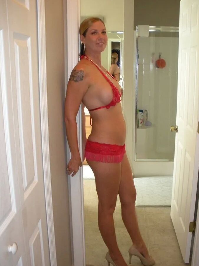 Hot wife in red lingerie sucking big dick!