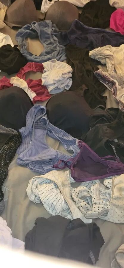 Panties & Bra's Layout