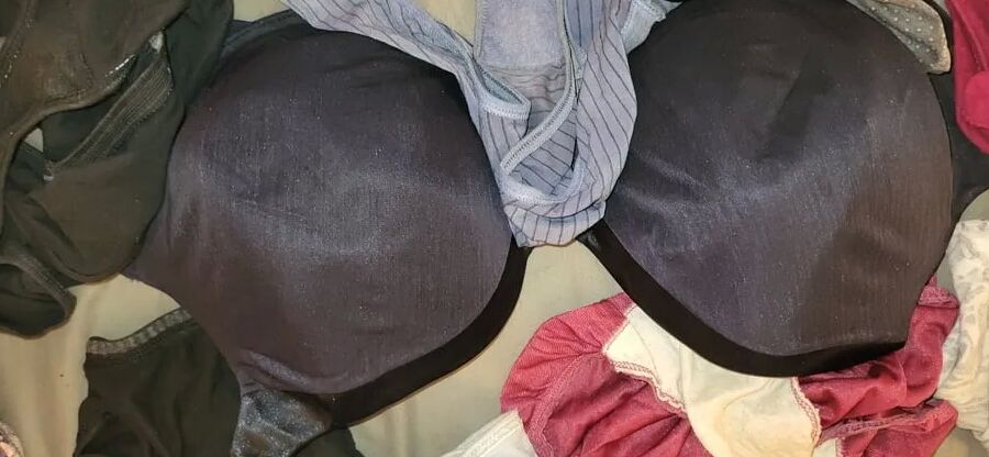 Panties & Bra's Layout