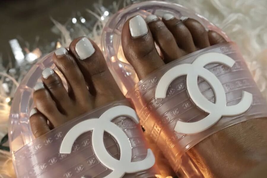 My Sexy Toes Are Yours