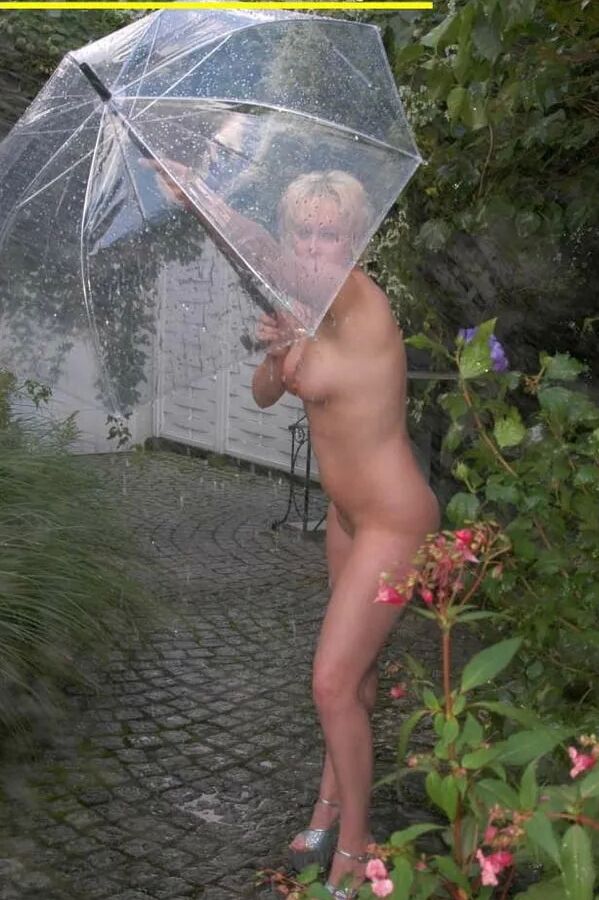 Photo shooting with cum slut Dany Sun in the garden - part 2