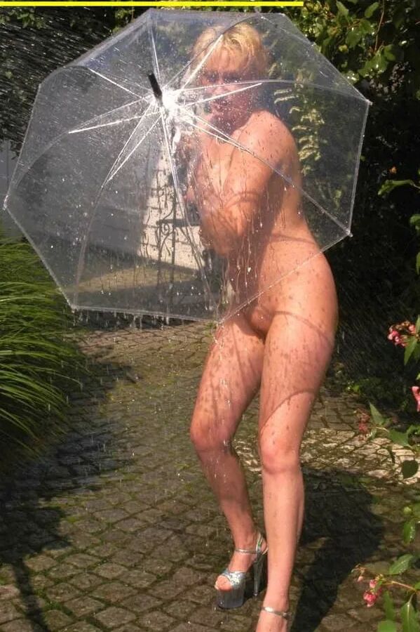Photo shooting with cum slut Dany Sun in the garden - part 2