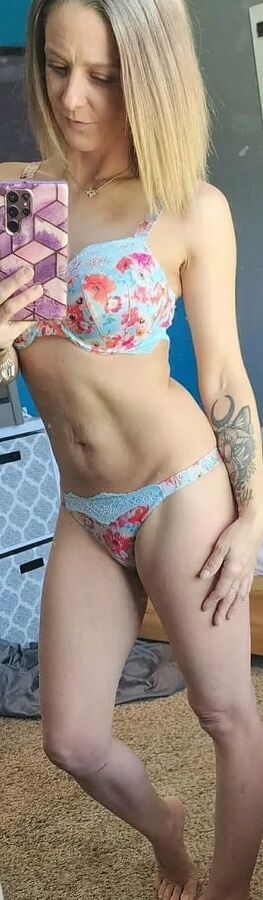 Milfy Marie Free Photos
