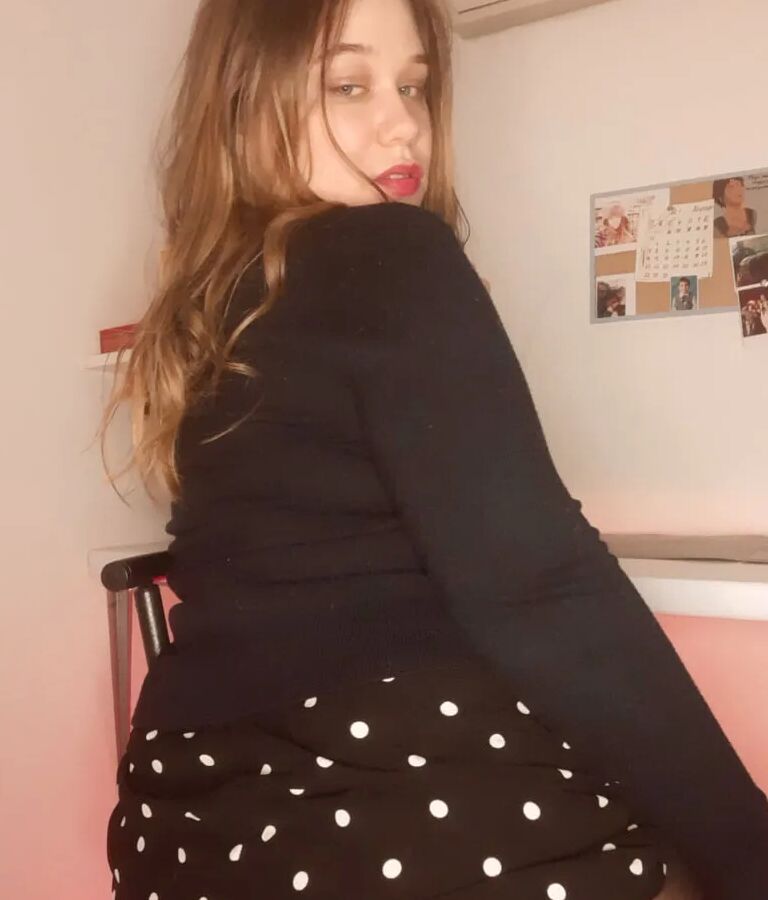 Nessa Greyrat Free Photos