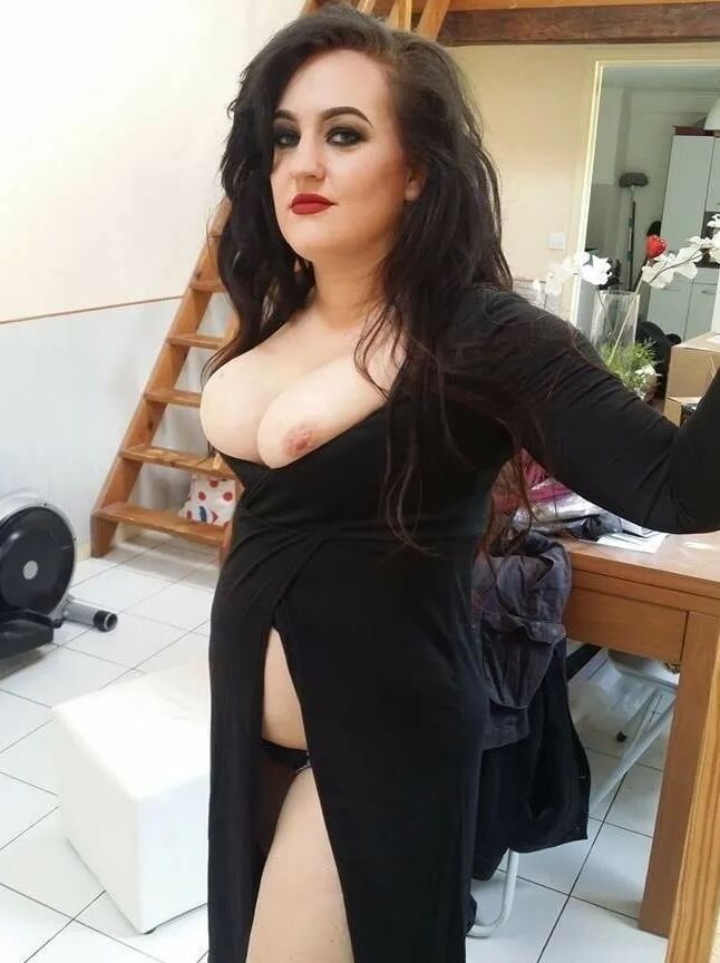 Chubby MILF Amy Leaf - Yummy