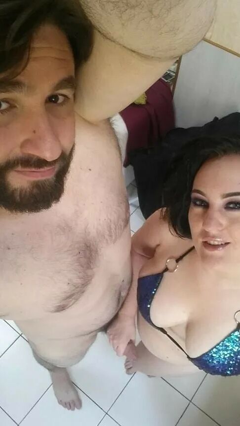Chubby MILF Amy Leaf - Swimsuit