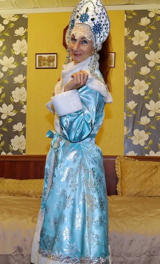 Hot Snowmaiden