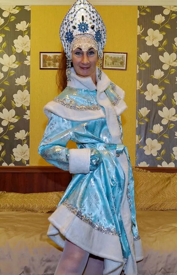 Hot Snowmaiden