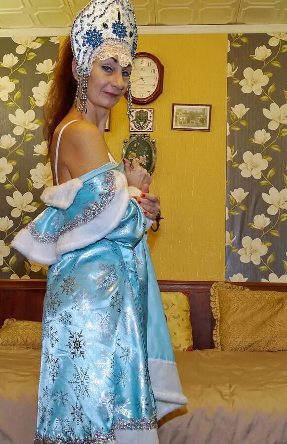 Hot Snowmaiden