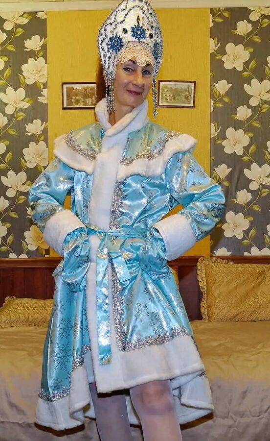 Hot Snowmaiden
