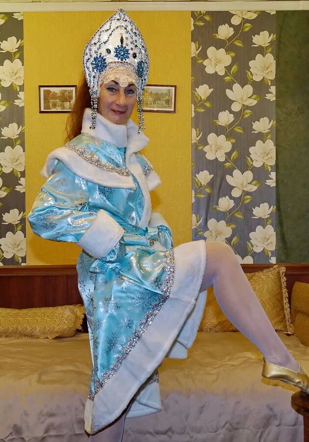 Hot Snowmaiden