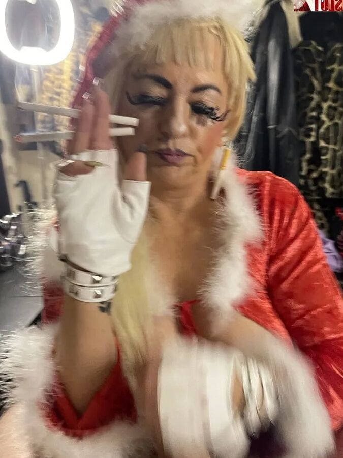 MERRY CHRISTMAS FROM SHIRLEY
