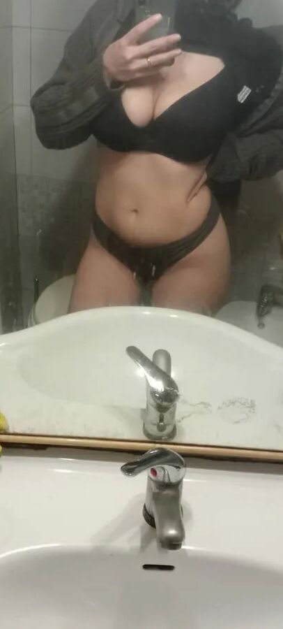 FREE CONTENT (ONLY FANS)
