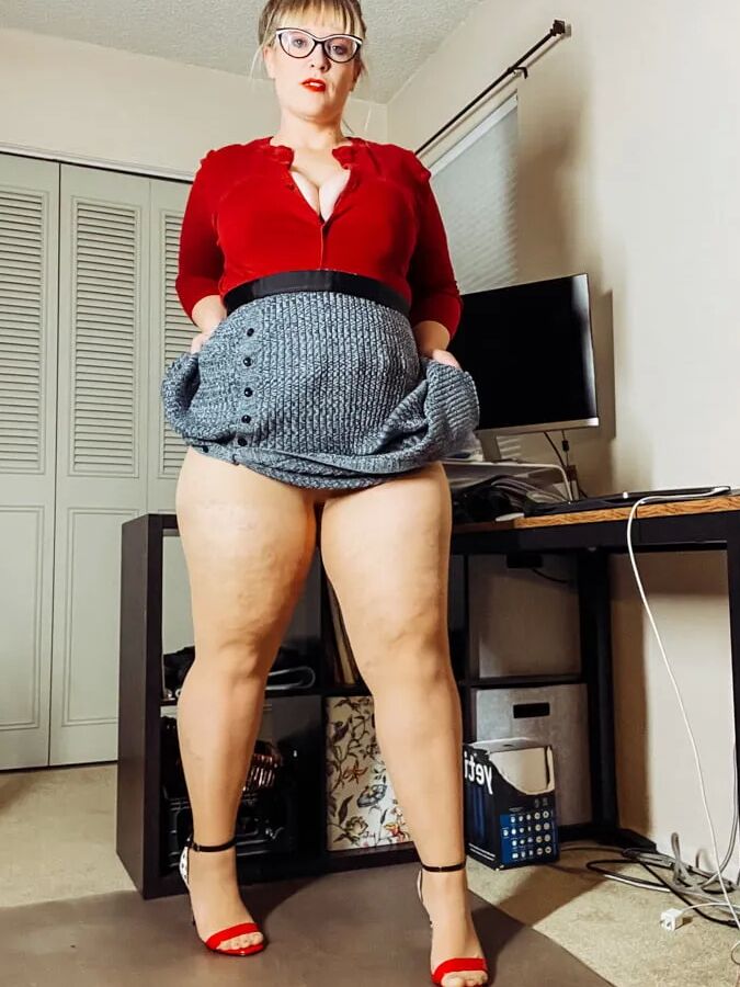Office Heels skirt and pantyhose