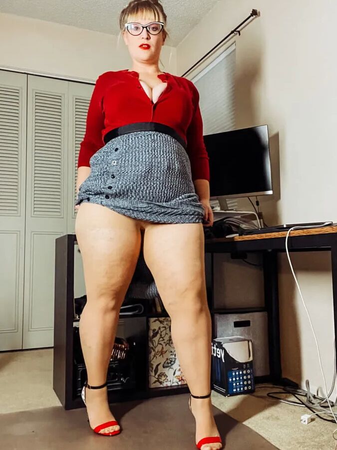 Office Heels skirt and pantyhose