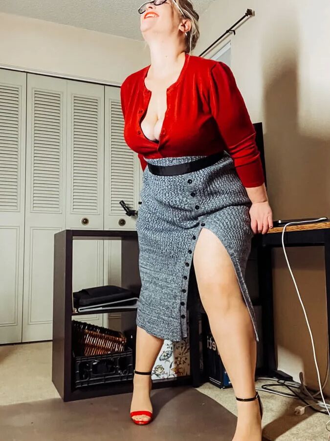 Office Heels skirt and pantyhose