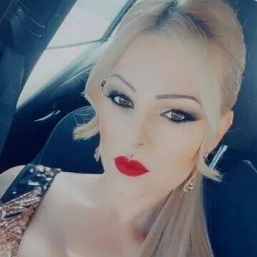 Mistress Emily Free Photos