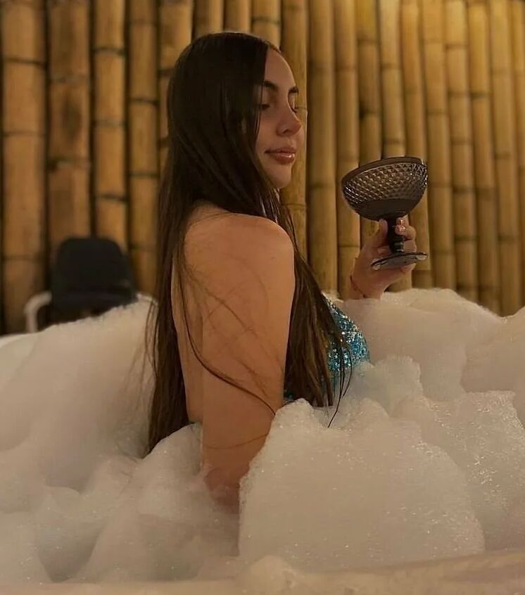 ChloeyLennon Free Photos