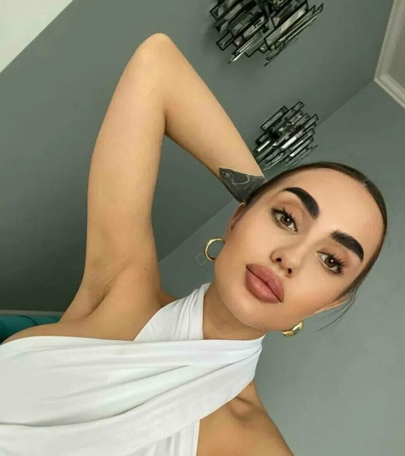 Lil_Gabby Free Photos