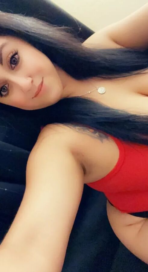 Nikkie_Milf Free Photos