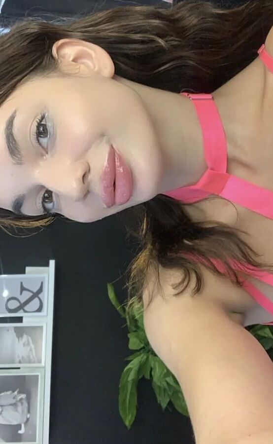 Emma Free Photos