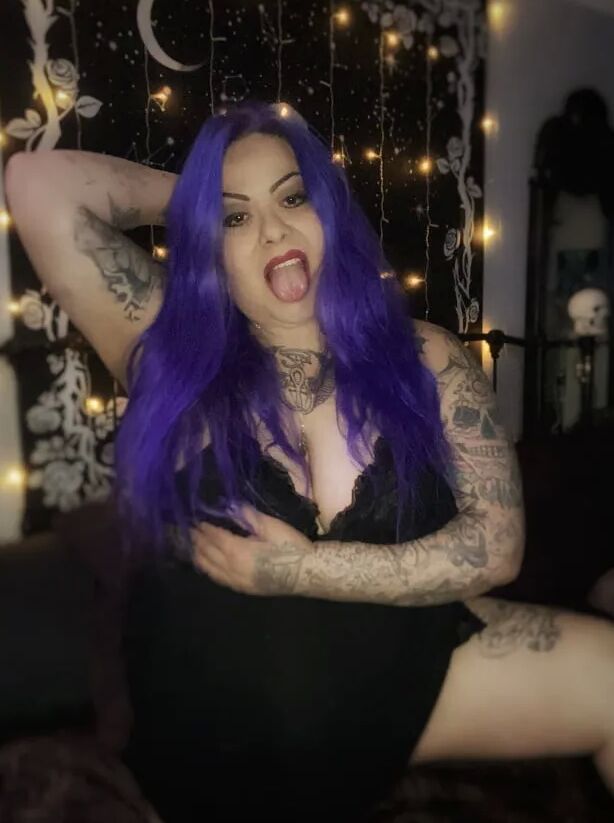Violet Sunday