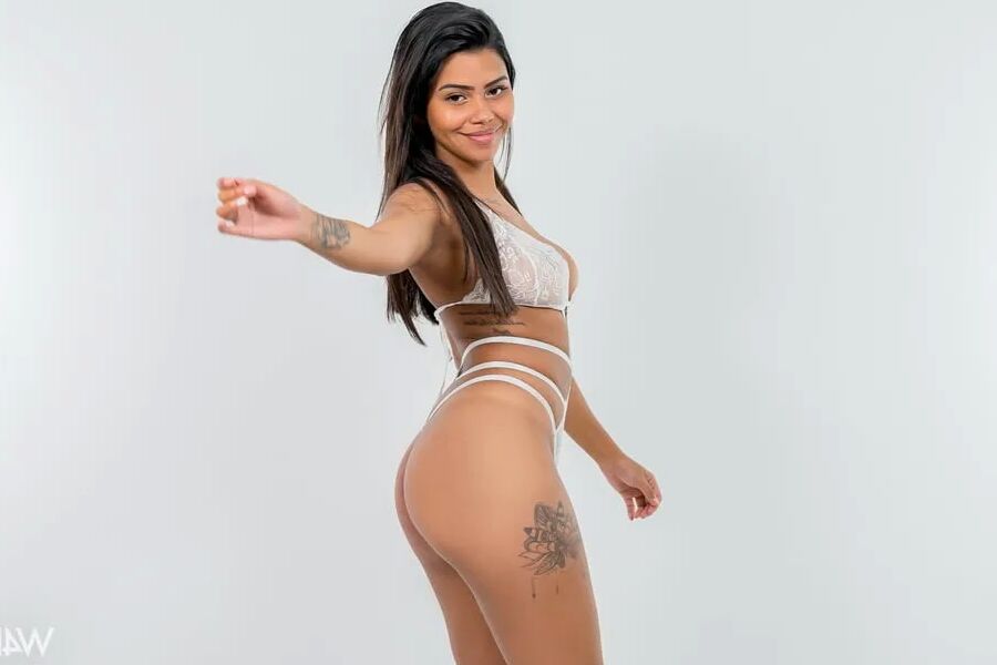 Ashley Crespo: CASTING Ashley Crespo