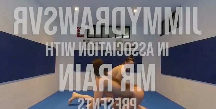 VR Sexfight Amirah Adara vs Ivy Rain
