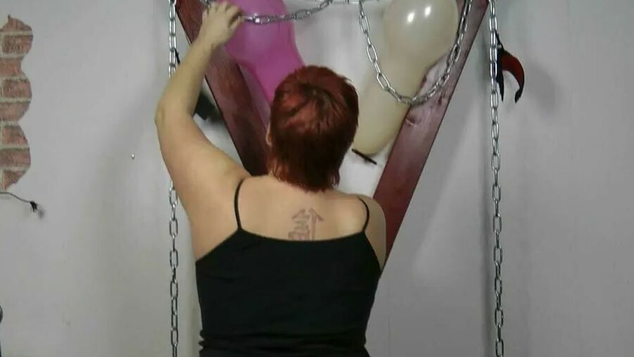 Hot games with balloons