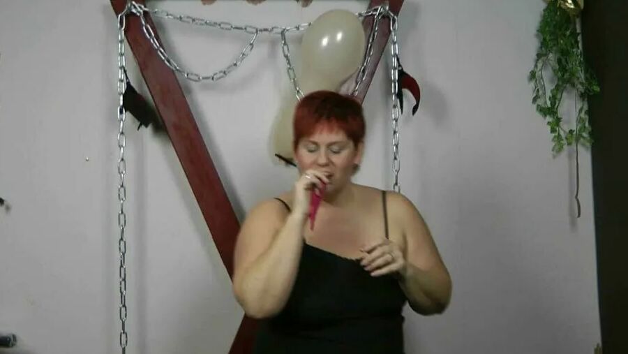 Hot games with balloons