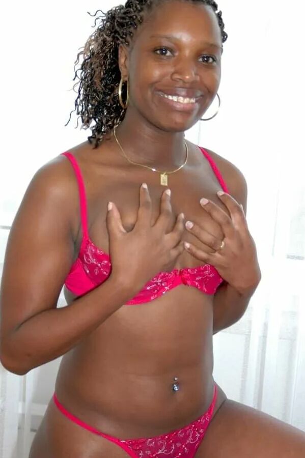 Photo shoot with ebony girl Coco
