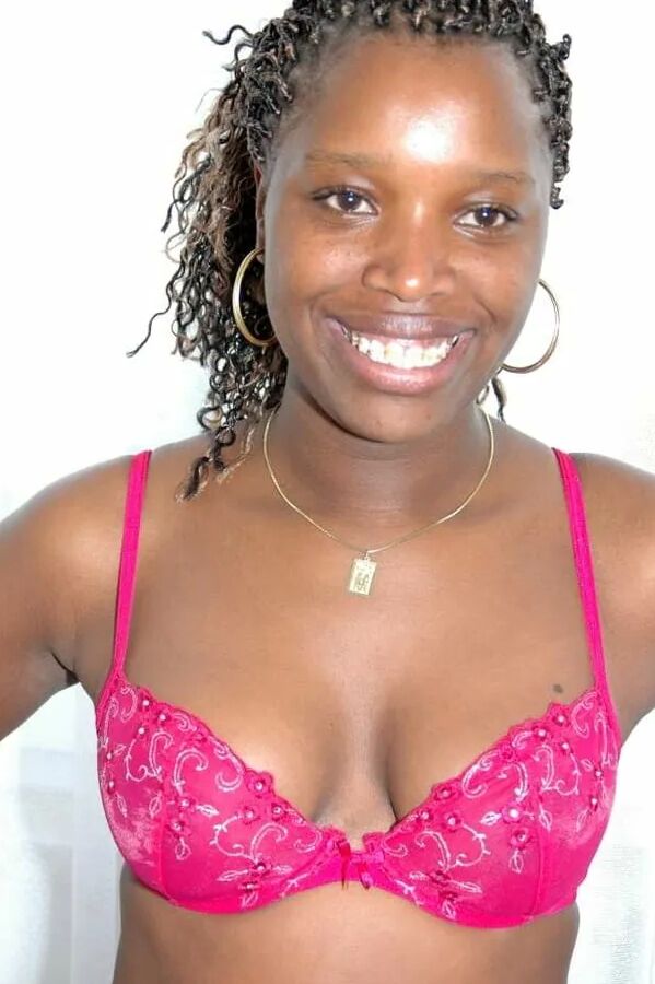 Photo shoot with ebony girl Coco