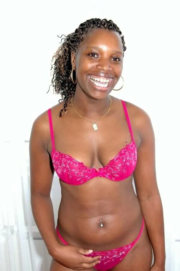 Photo shoot with ebony girl Coco