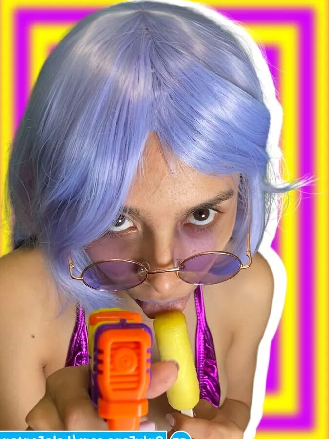 Tiny Teen Lola's Free Pics