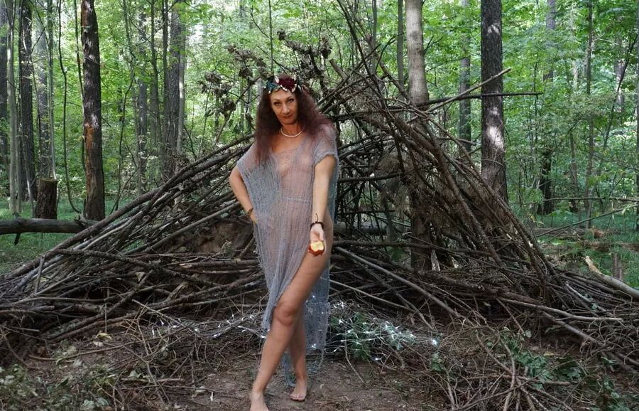 In forest cradle