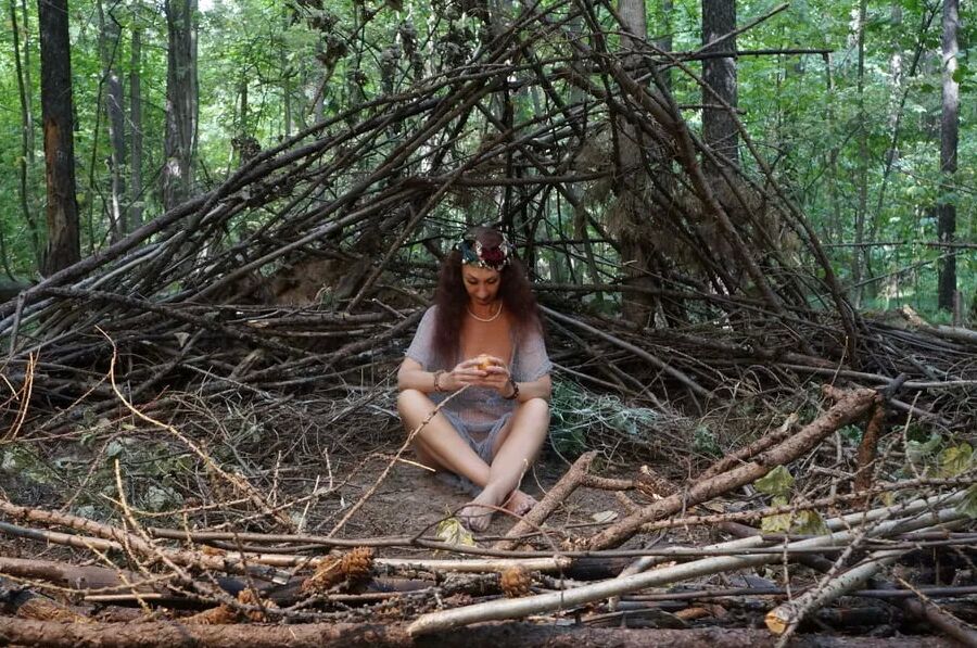 In forest cradle