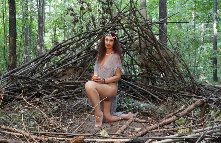 In forest cradle