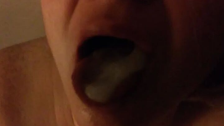 Blowjob and cum in mouth