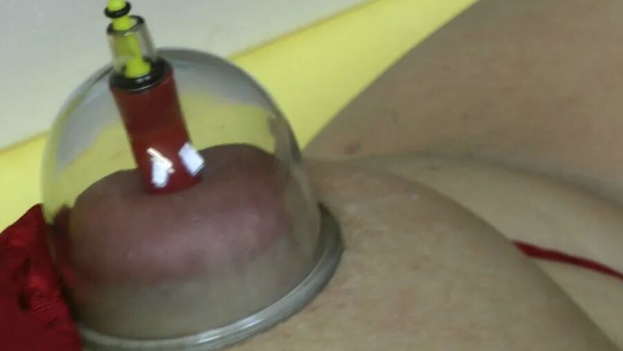 Nipple and clit cupping