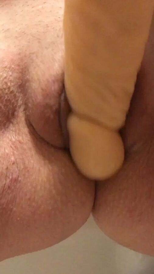 Smilis Playing a little with dildo