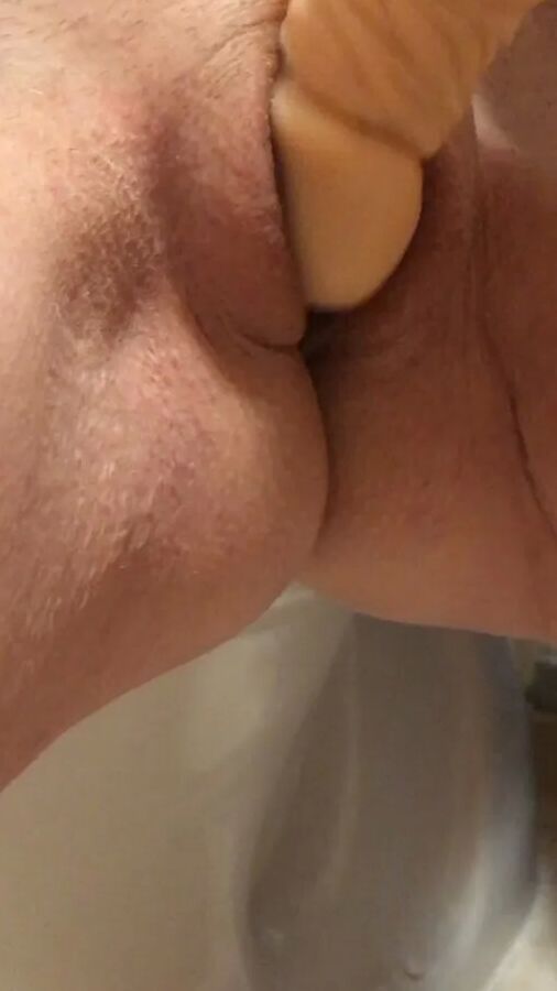 Smilis Playing a little with dildo