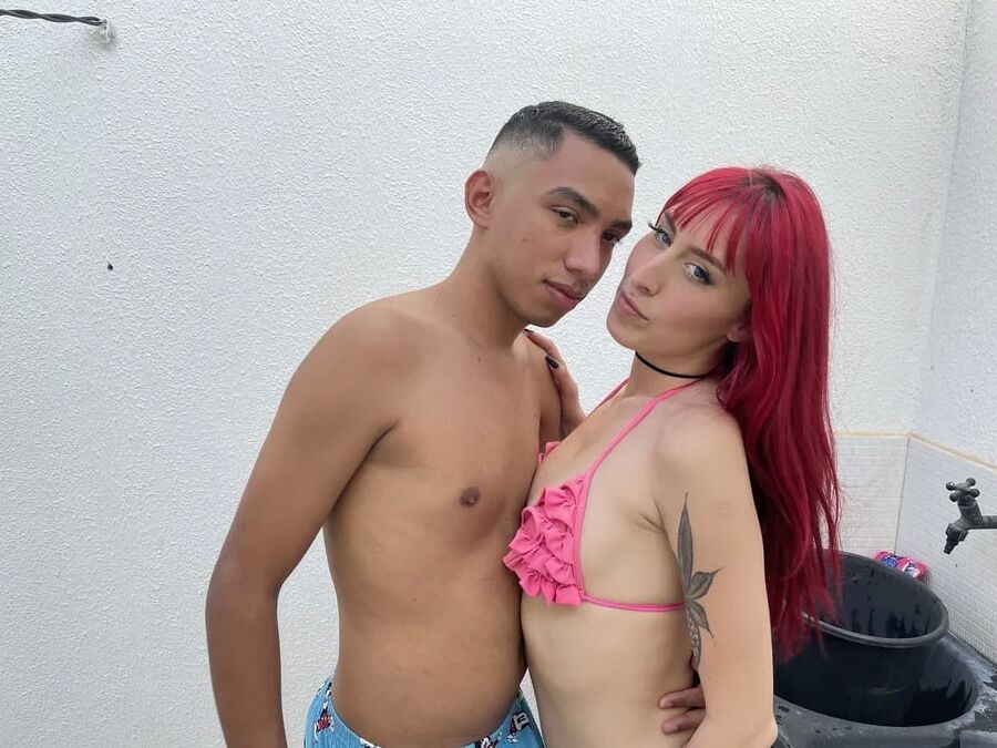Horny girlfriend doing laundry in the sink